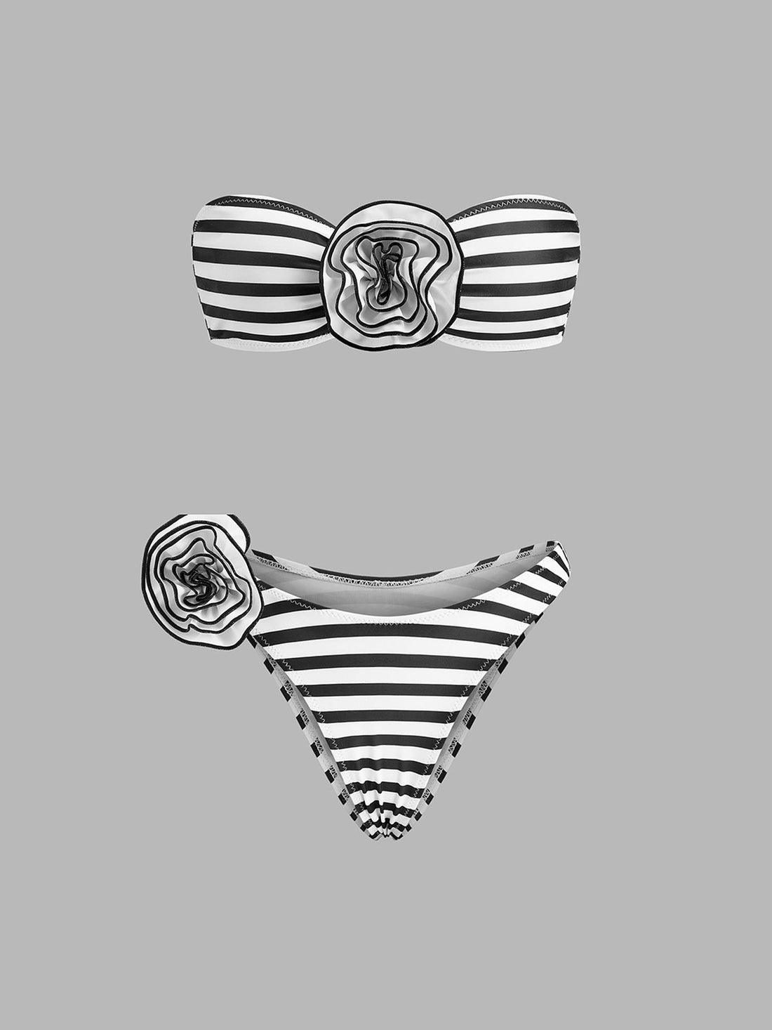 Ailynn Siyah Beyaz Cizgili Bikini Takimi | 16400#XL1744009029-Beyaz-S | 16400#XL1744009029-Beyaz-M | 16400#XL1744009029-Beyaz-L