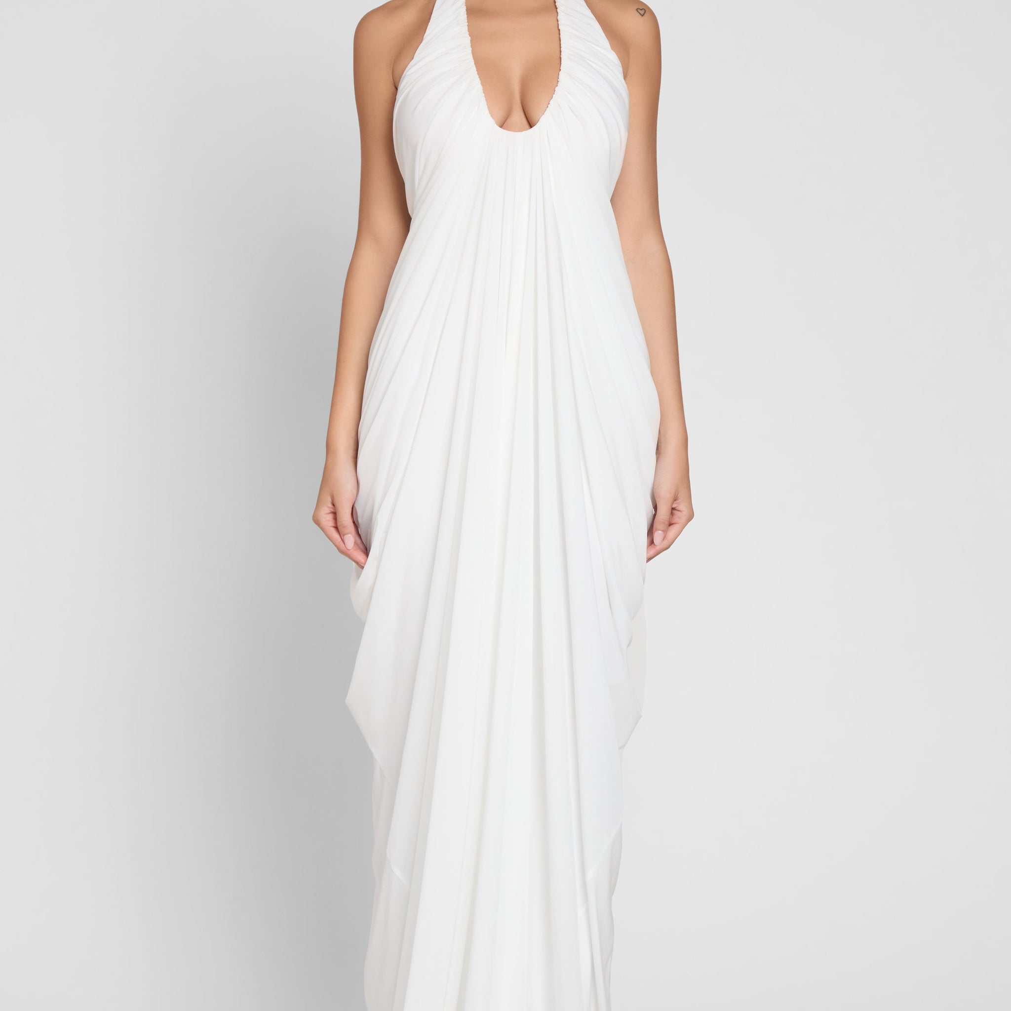 Elleana Beyaz Drapeli Maksi Elbise | D1076-WHITE-XS | D1076-WHITE-S | D1076-WHITE-M | D1076-WHITE-L | D1076-WHITE-XL | D1076-WHITE-XXL