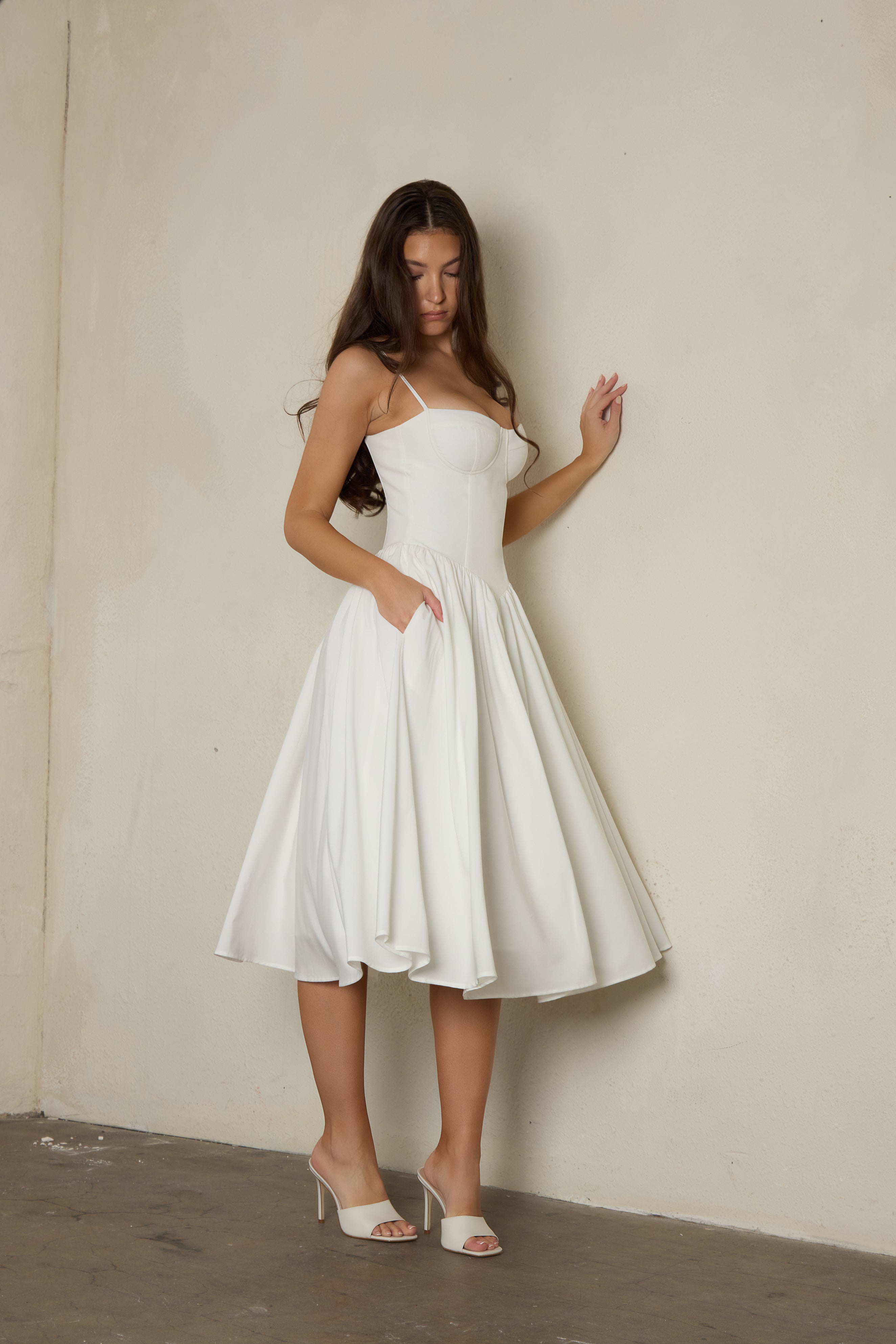 Jori Korse Midi Elbise | D1079-WHITE-XS | D1079-WHITE-S | D1079-WHITE-M | D1079-WHITE-L | D1079-WHITE-XL | D1079-WHITE-XXL