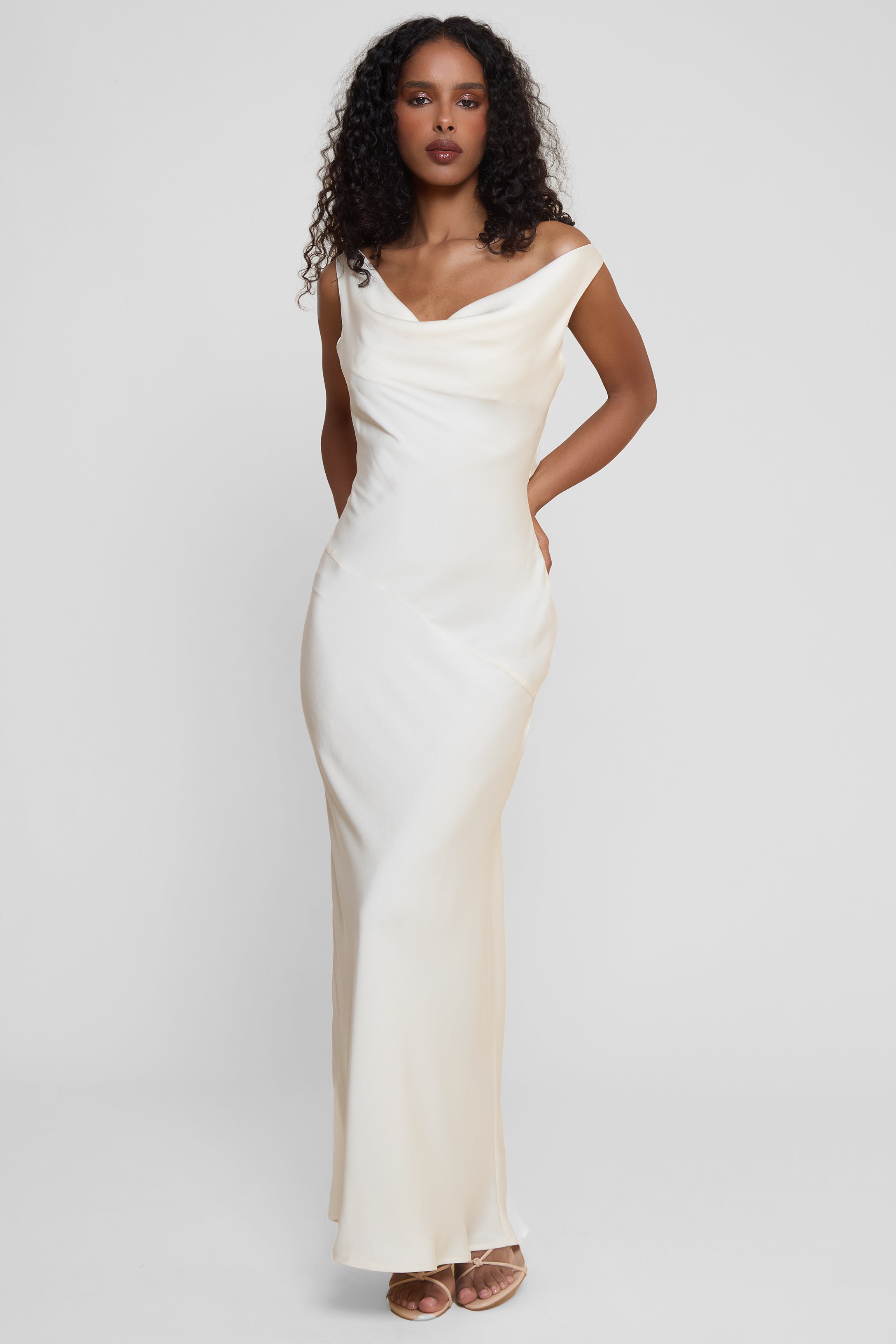 Dominique Saten Drapeli Elbise | D1100-IVORY-XS | D1100-IVORY-S | D1100-IVORY-M | D1100-IVORY-L | D1100-IVORY-XL | D1100-IVORY-XXL