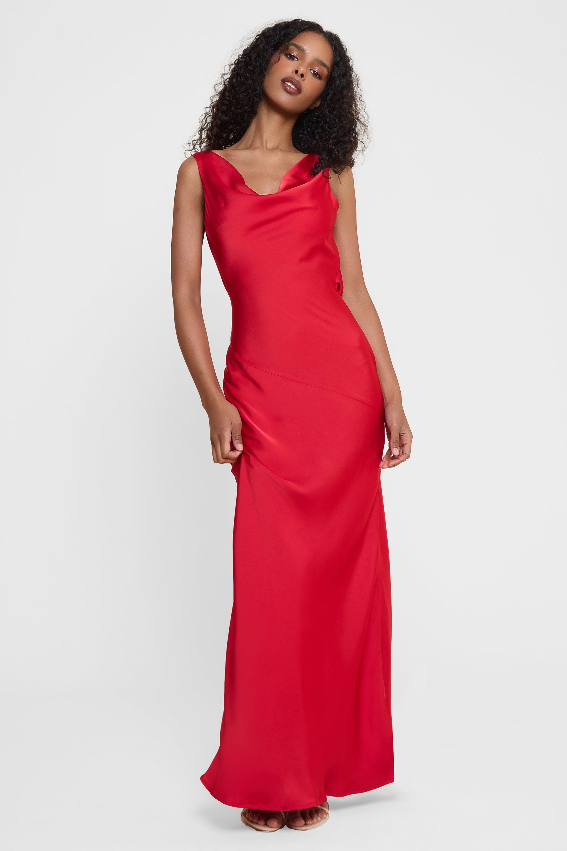 Breelynn Saten Drapeli Maksi Elbise | D1100-RED-XS | D1100-RED-S | D1100-RED-M | D1100-RED-L | D1100-RED-XL | D1100-RED-XXL