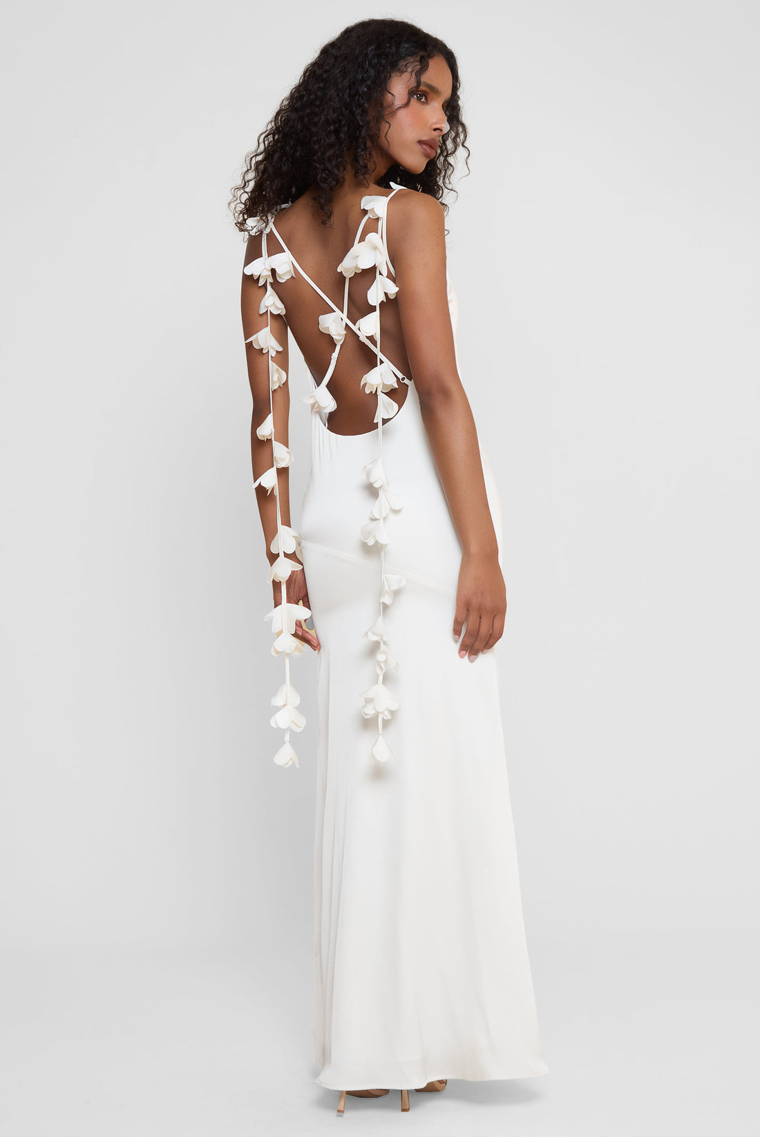 Debora Petal Saten Maksi Elbise | D1071-WHITE-XS | D1071-WHITE-S | D1071-WHITE-M | D1071-WHITE-L | D1071-WHITE-XL | D1071-WHITE-XXL