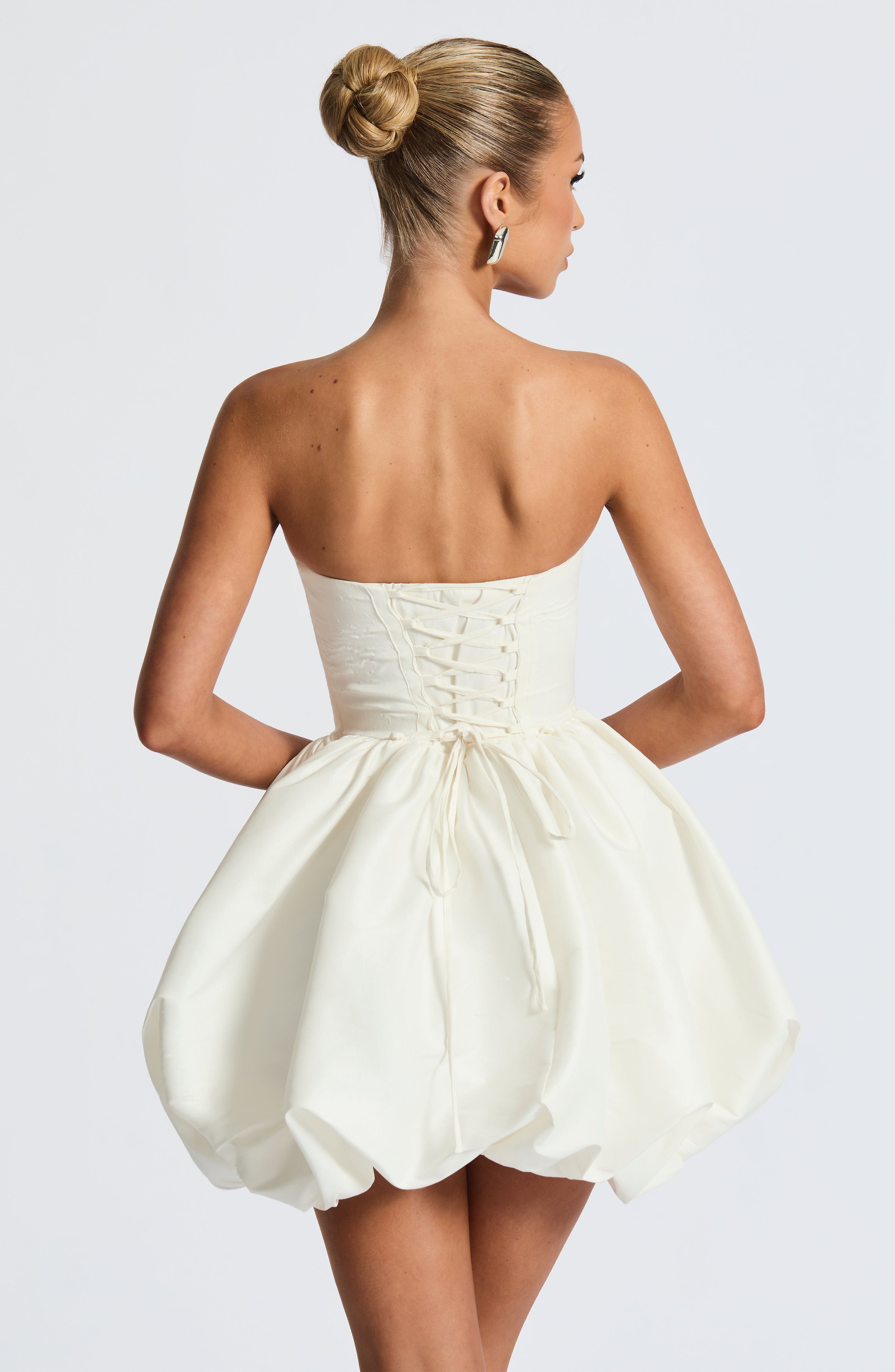 Velorage Nayla Straplez Mini Elbise