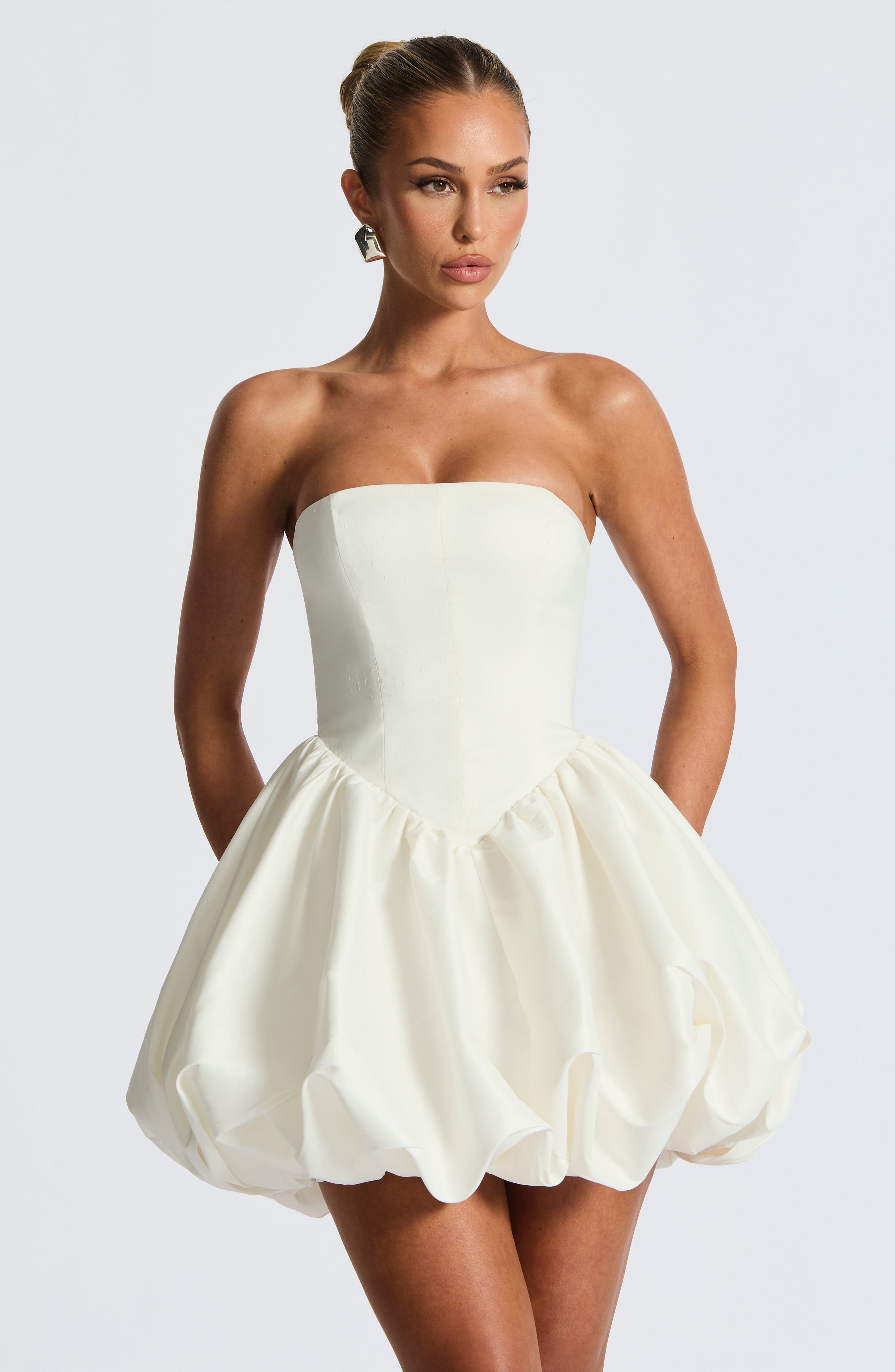 Velorage Nayla Straplez Mini Elbise