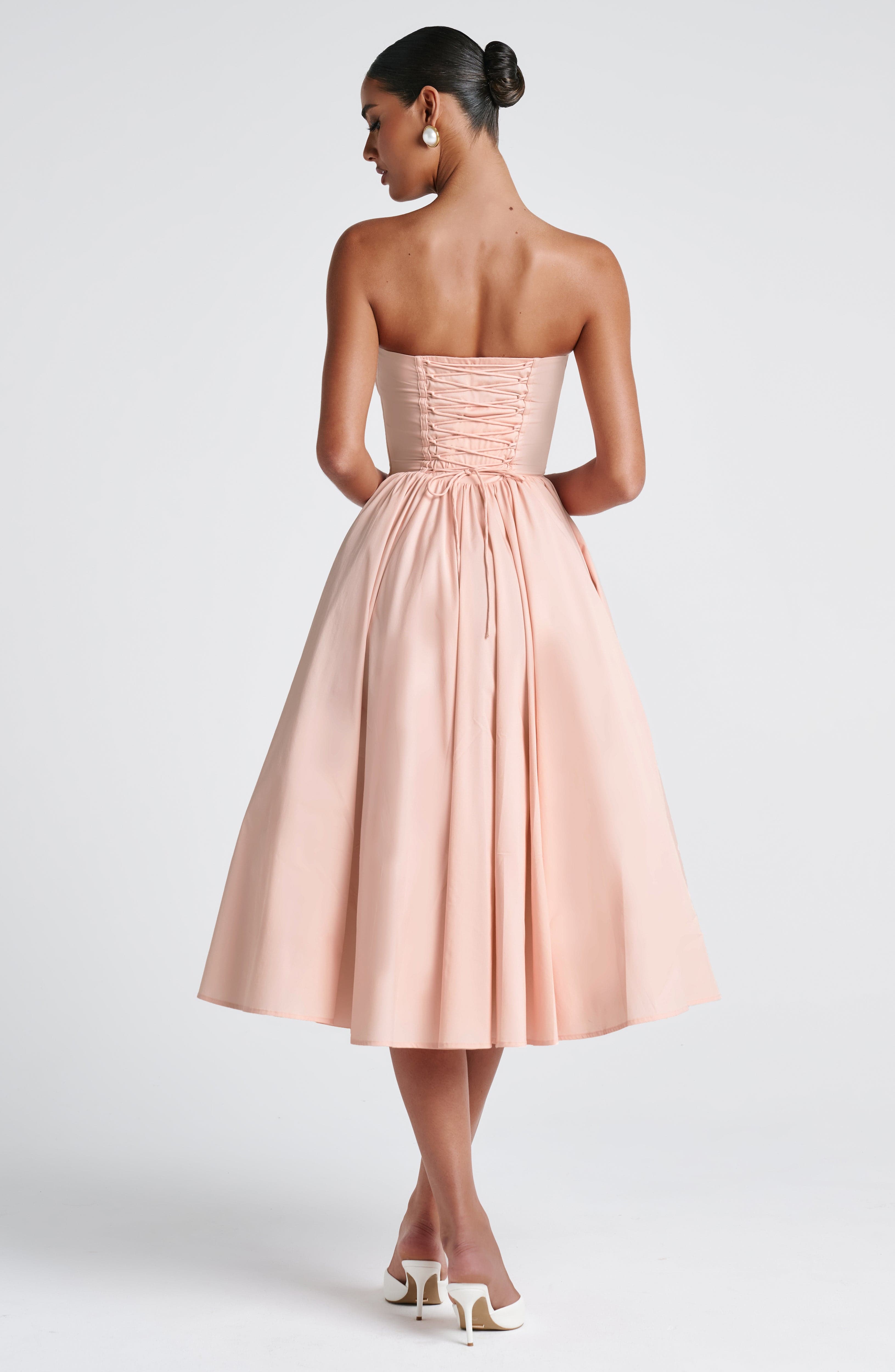 Velorage Jazzlyn Straplez Midi Elbise