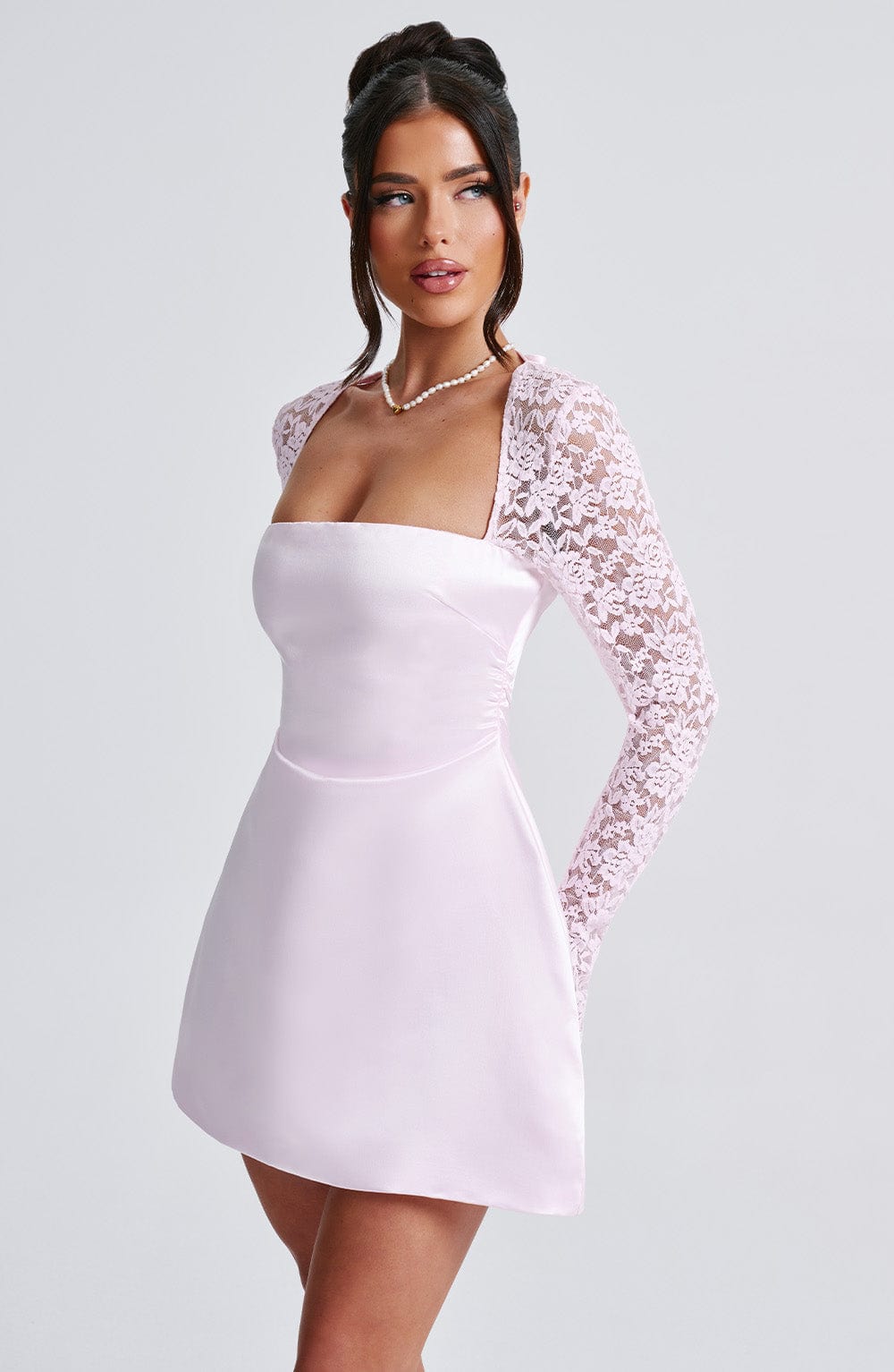 Velorage Gabrielle Dantel Kollu Mini Elbise