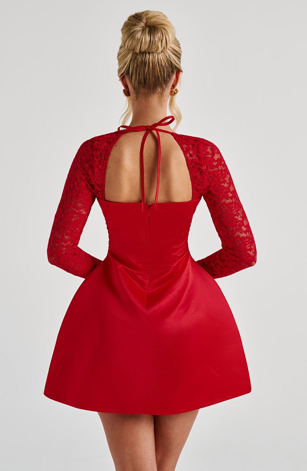Velorage Lariah Saten Dantel Mini Elbise