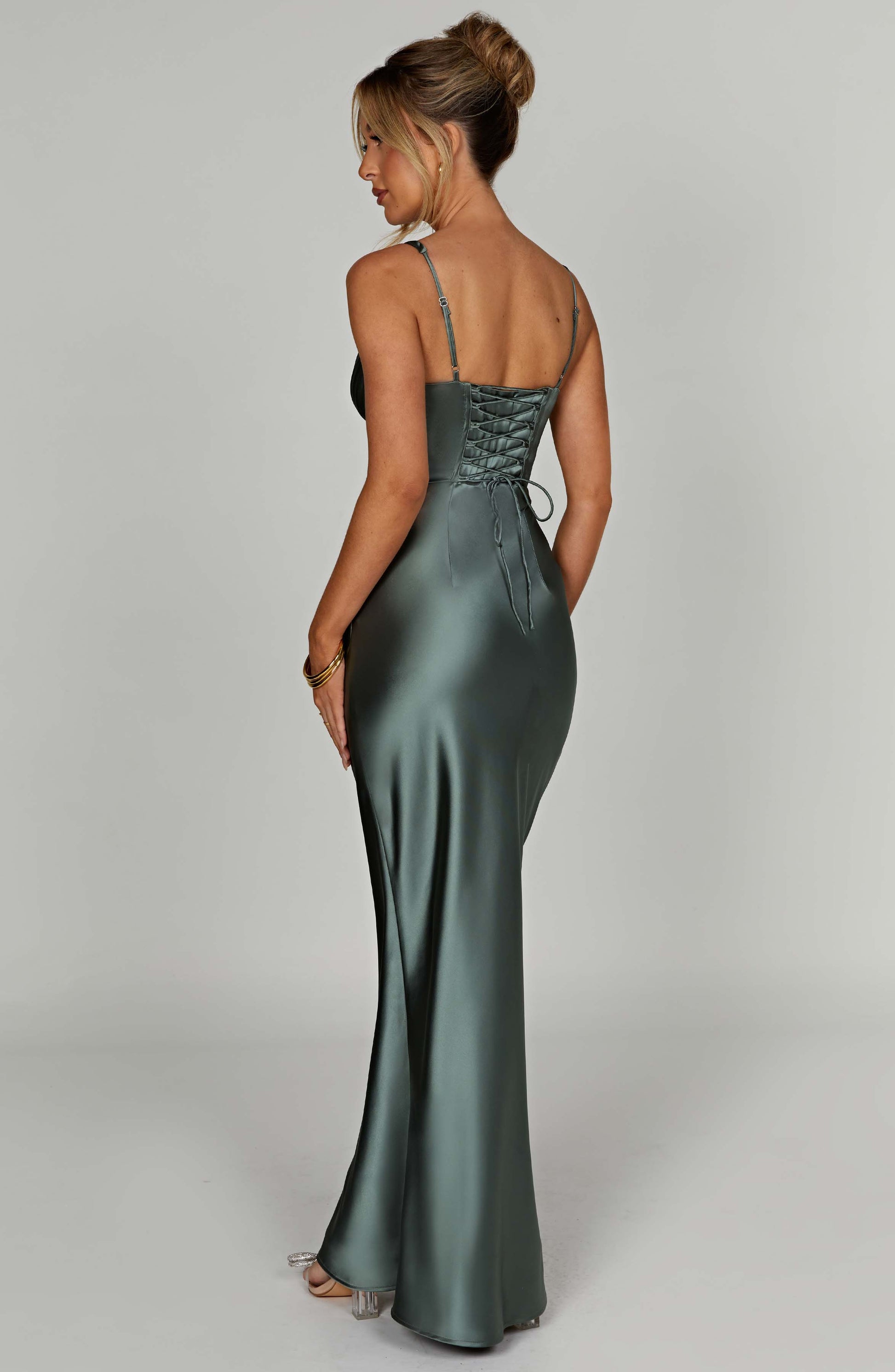 Velorage Vanellope Halter Korseli Saten Maxi Elbise
