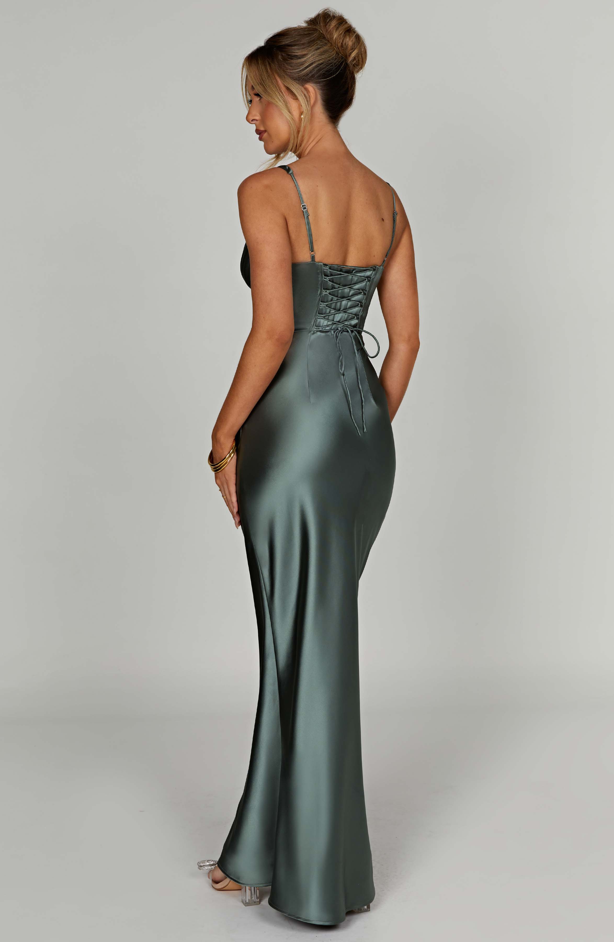 Velorage Vanellope Halter Korseli Saten Maxi Elbise
